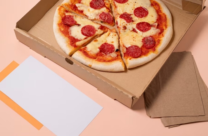مراحل ساخت جعبه پیتزا 